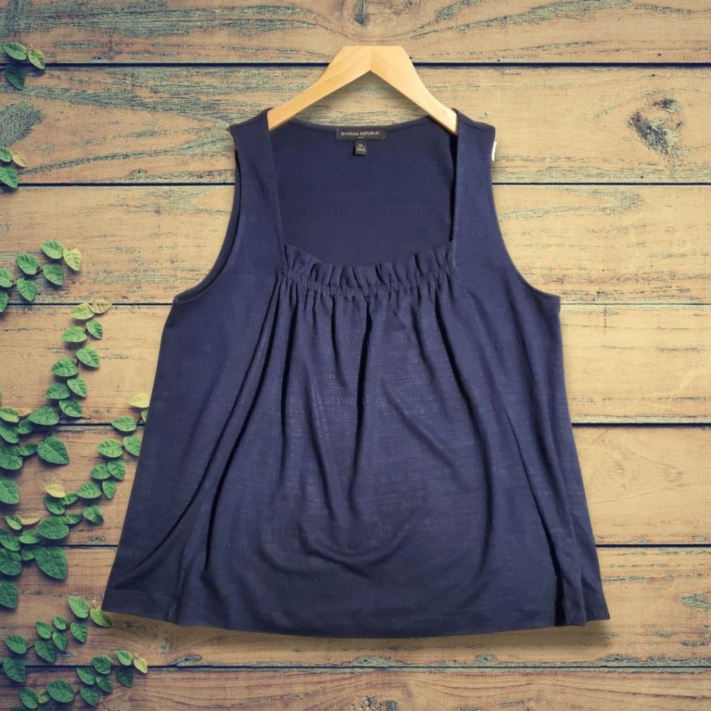 Banana Republic Medium Camisole Tank-top Blouse